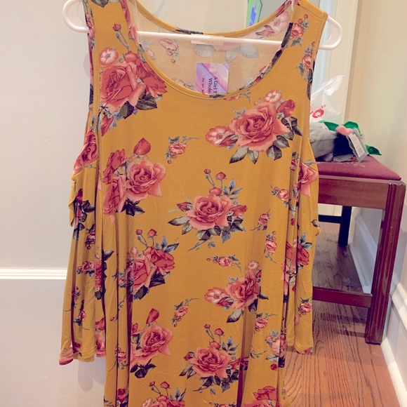 Cold Shoulder Yellow Floral Tunic Top 3/4 length Sleeves - Picture 2 of 5